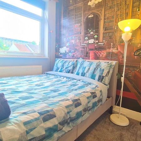 Cosy Room In East Ham London Exterior foto