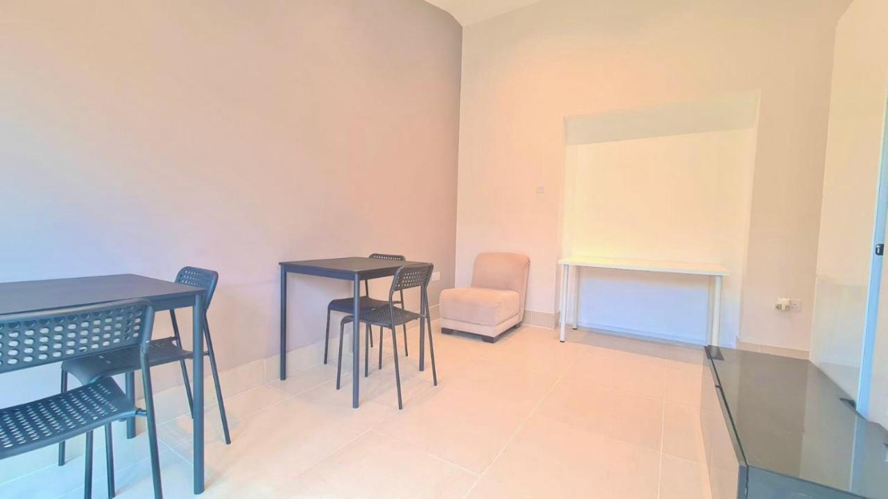 Cosy Room In East Ham London Exterior foto
